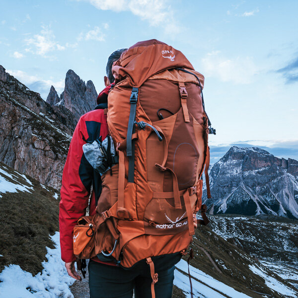 t-backpacking-canada-backpack-hike-adventure-1.jpg